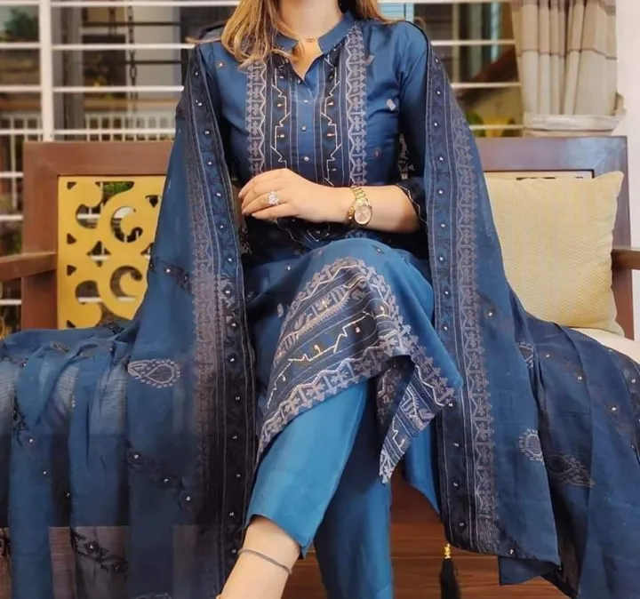 Unstitched Exclusive, Fashionable, Stylish and Comfortable, High Quality Three Piece for Women